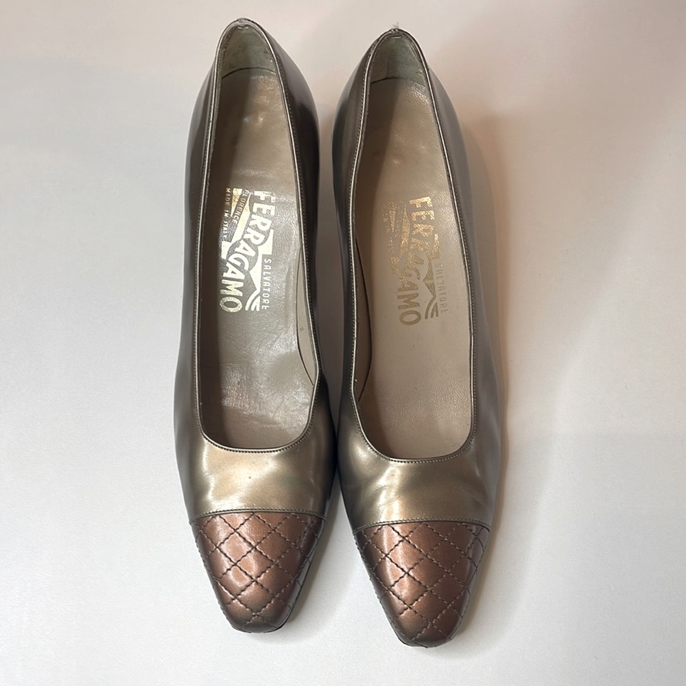 Salvatore Ferragamo Metallic Square Toe Heels/Pumps Size 9